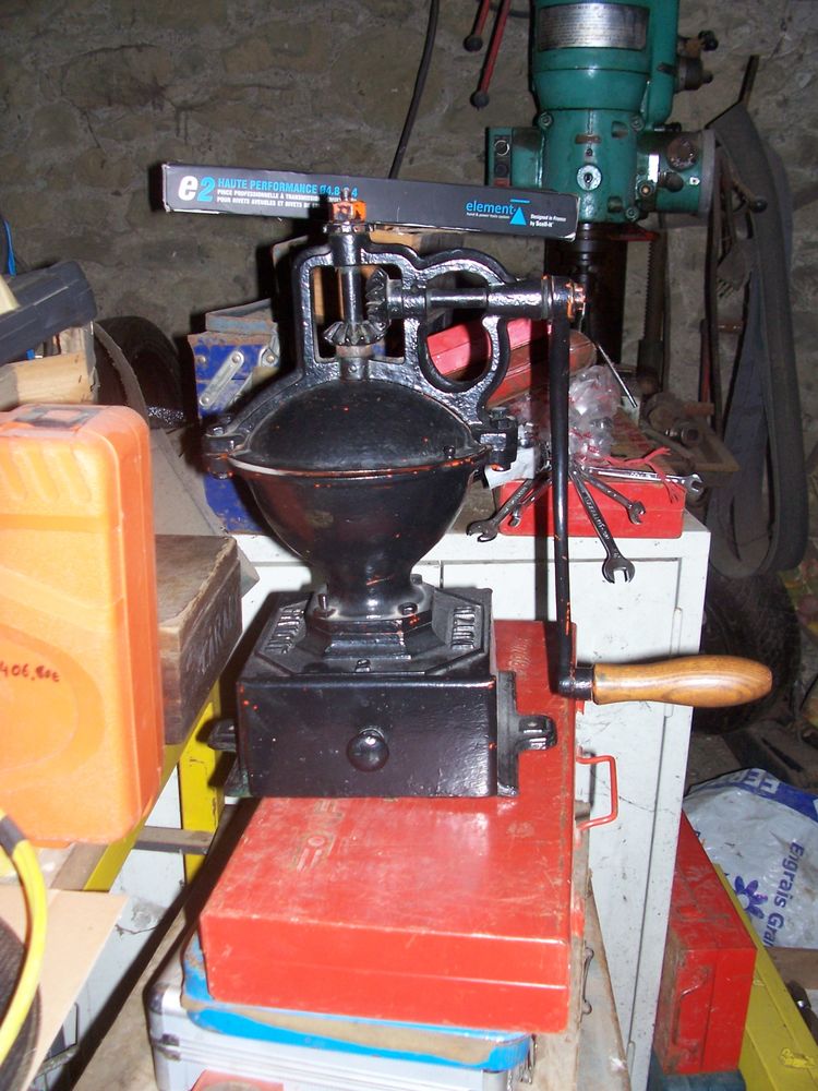 moulin  a caf� 175 Viterbe (81)