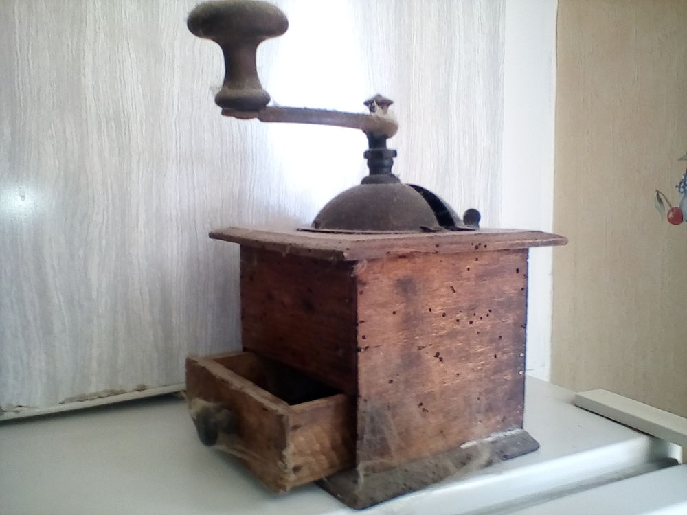 Moulin � caf� 30 N�mes (30)