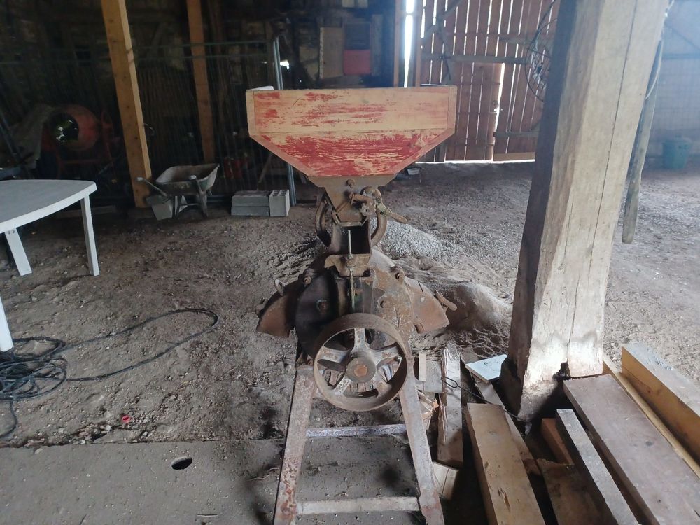 Moulin � Farine 80 Val-d'Auzon (10)