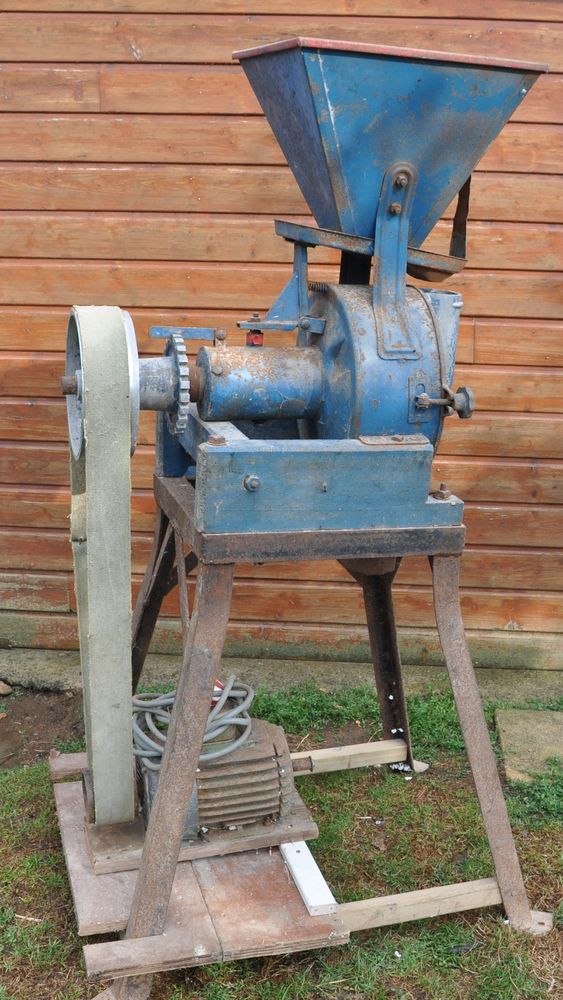 moulin � farine 150 Chantonnay (85)