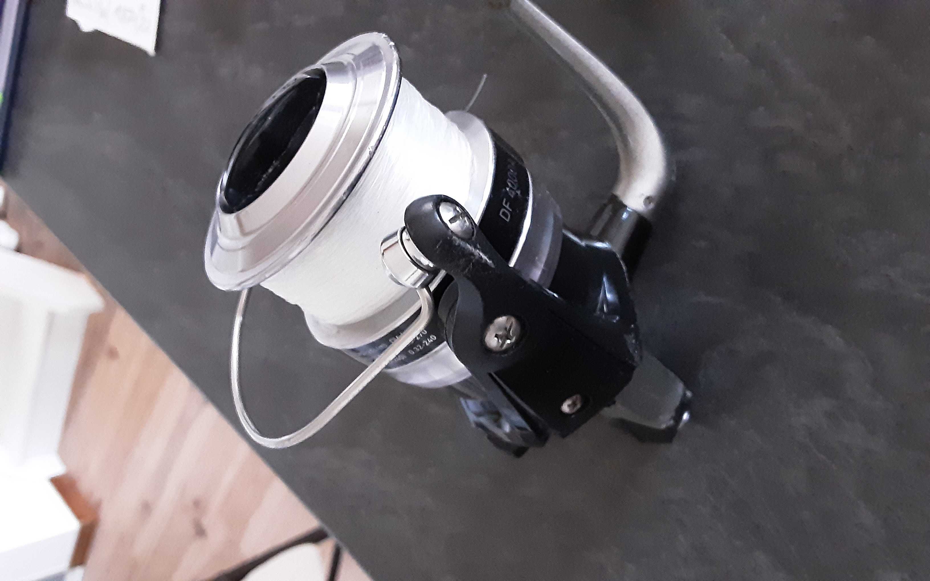 Moulinet   DAIWA    4000 22 Aisy-sur-Arman�on (89)