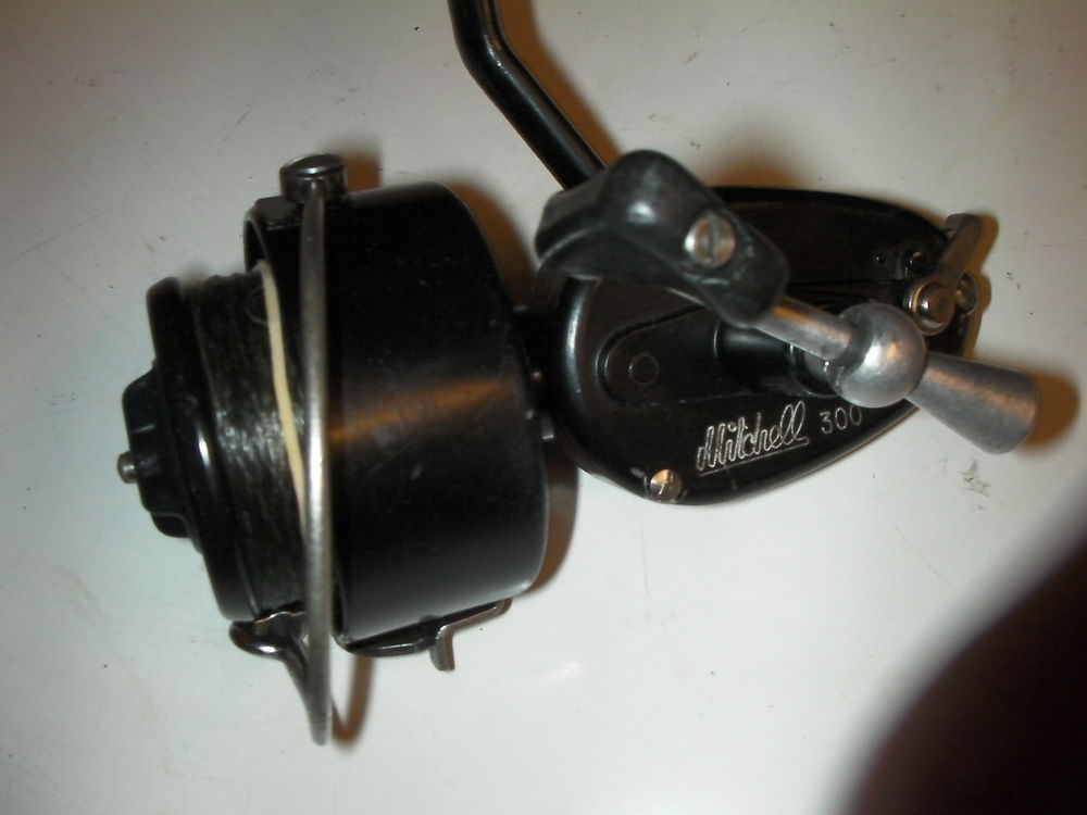 Moulinet lancer MITCHELL 300 25 Roques (31)