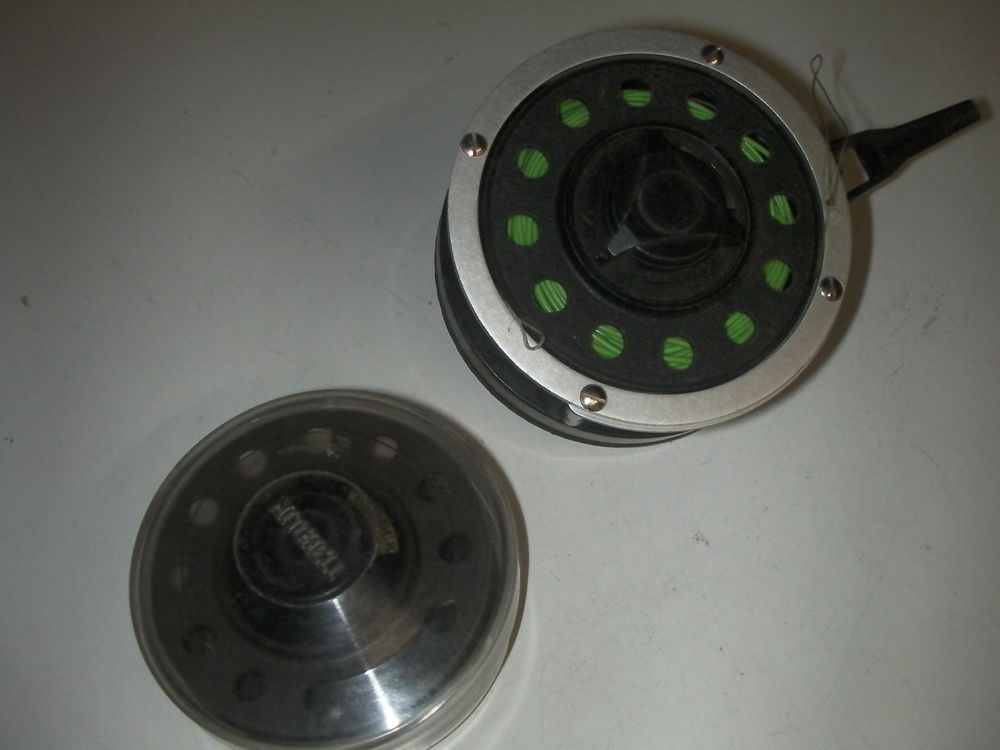 Moulinet mouche MITCHELL AUTOMATIQUE + bobine 65 Roques (31)