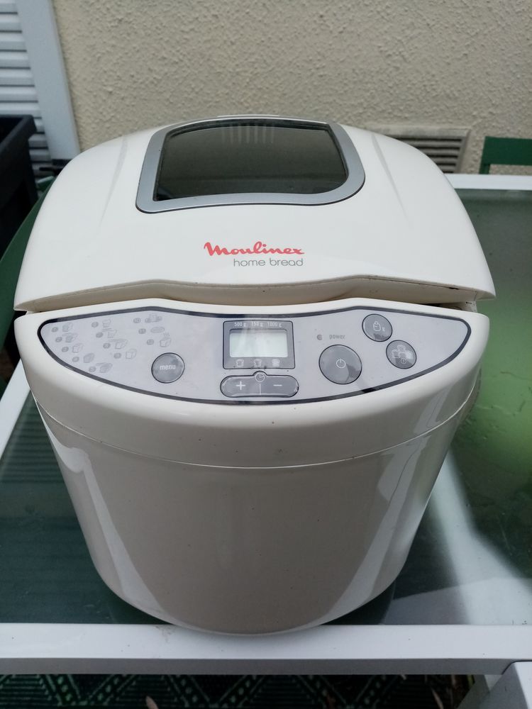 Moulinex Home bread 
REF:OW20003Z1 50 Les Ponts-de-C� (49)