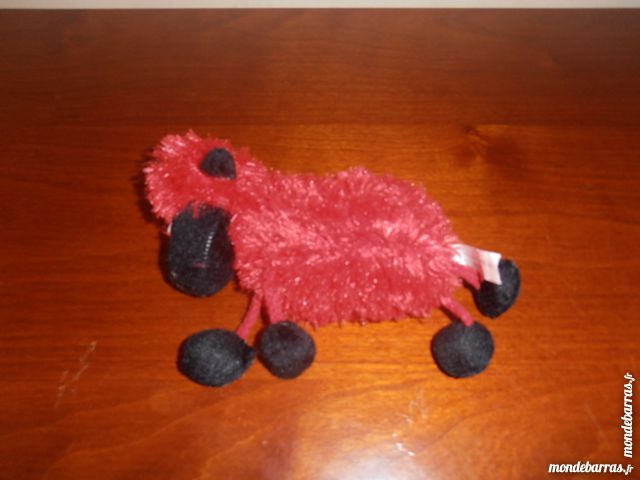 Le mouton � 4 pattes (74) 2 Tours (37)