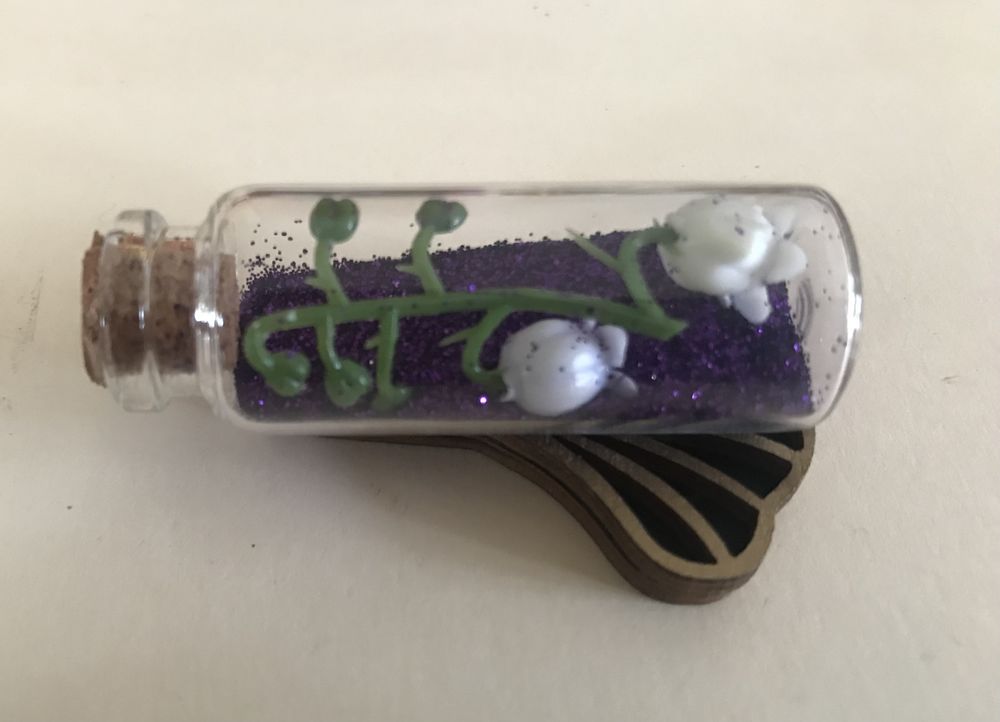 Muguet jolies fioles en verre 1 Li�vin (62)