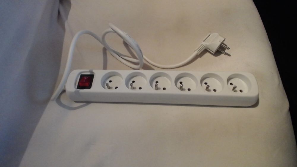 Multiprise 6 entr�es
4 Dunkerque (59)