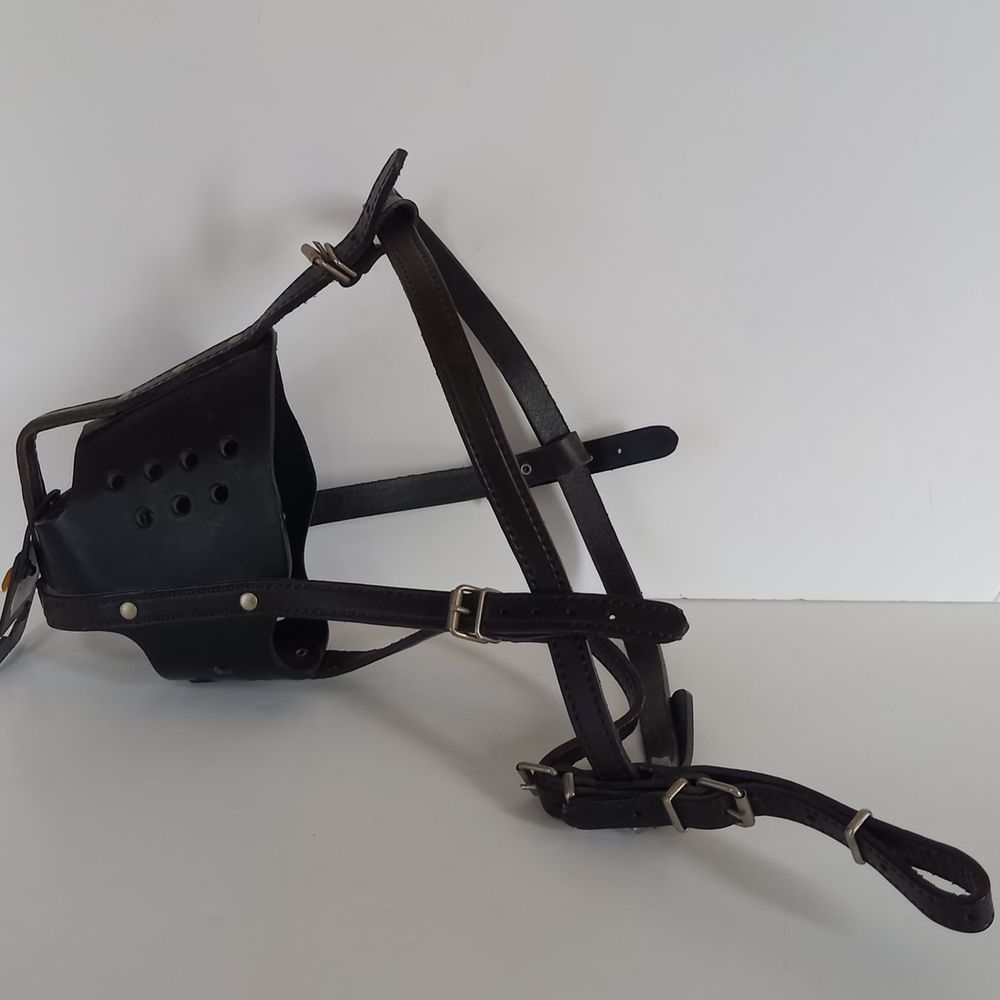 Museli�re de type police en cuir de qualit� fabriqu� en Fran 42 Saumur (49)