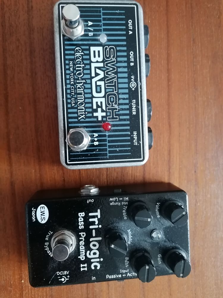 Musicien professionnel, un lot de p�dales d'effets 800 Paris 11 (75)