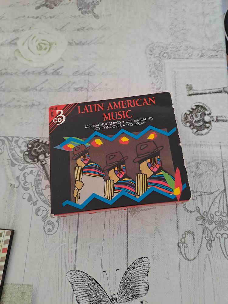 Cd musique 5 Paris 18 (75)