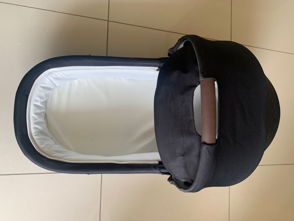 Nacelle CYBEX Gold Cot Magic Black - impeccable 90 Montpellier (34)