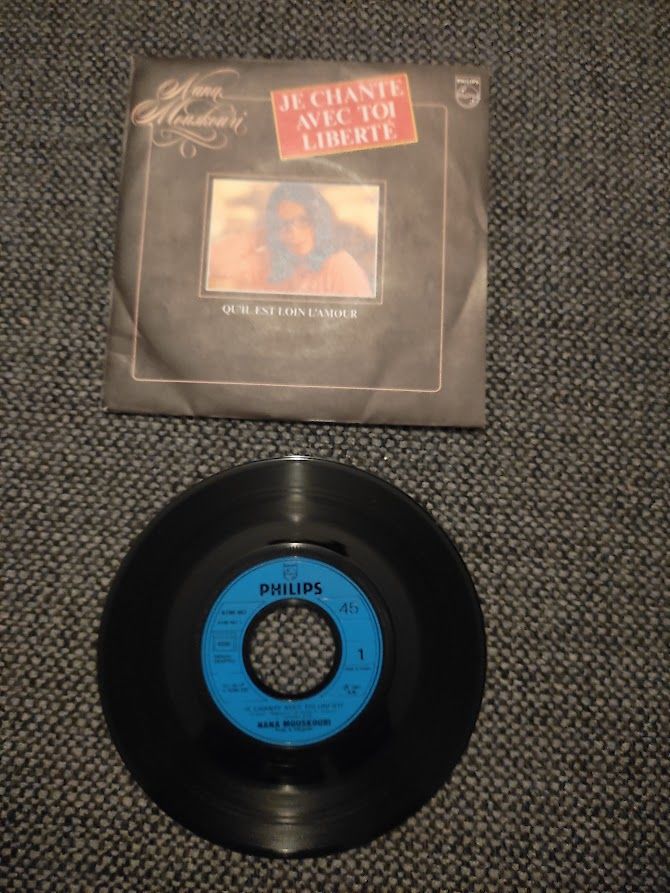 M (182) - Nana Mouskouri - Je chante avec toi libert� 2 Paris 13 (75)