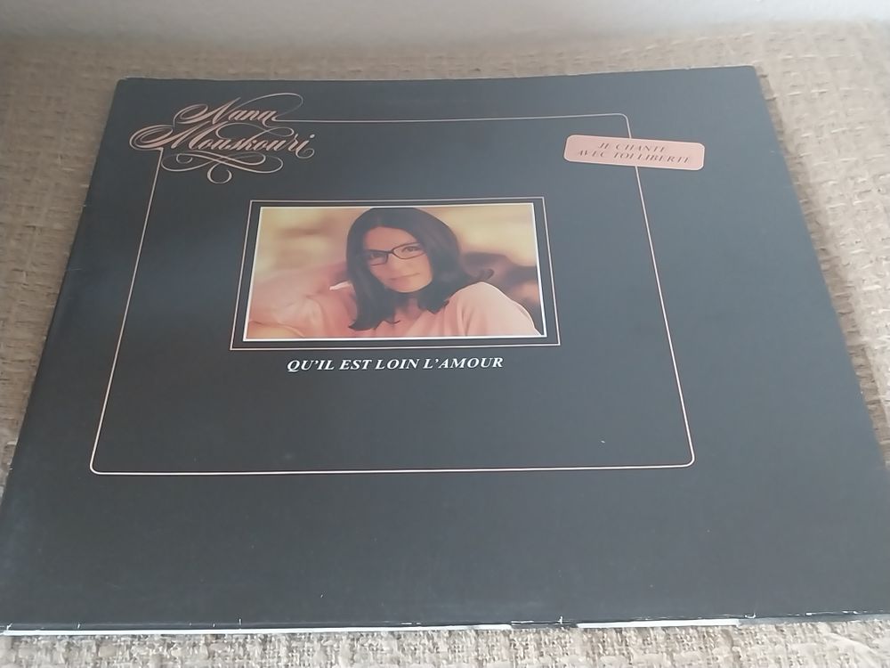 NANA MOUSKOURI Qu'il' est loin l'amour 1981 Vinyle 33T 12 Montigny-sur-Avre (28)