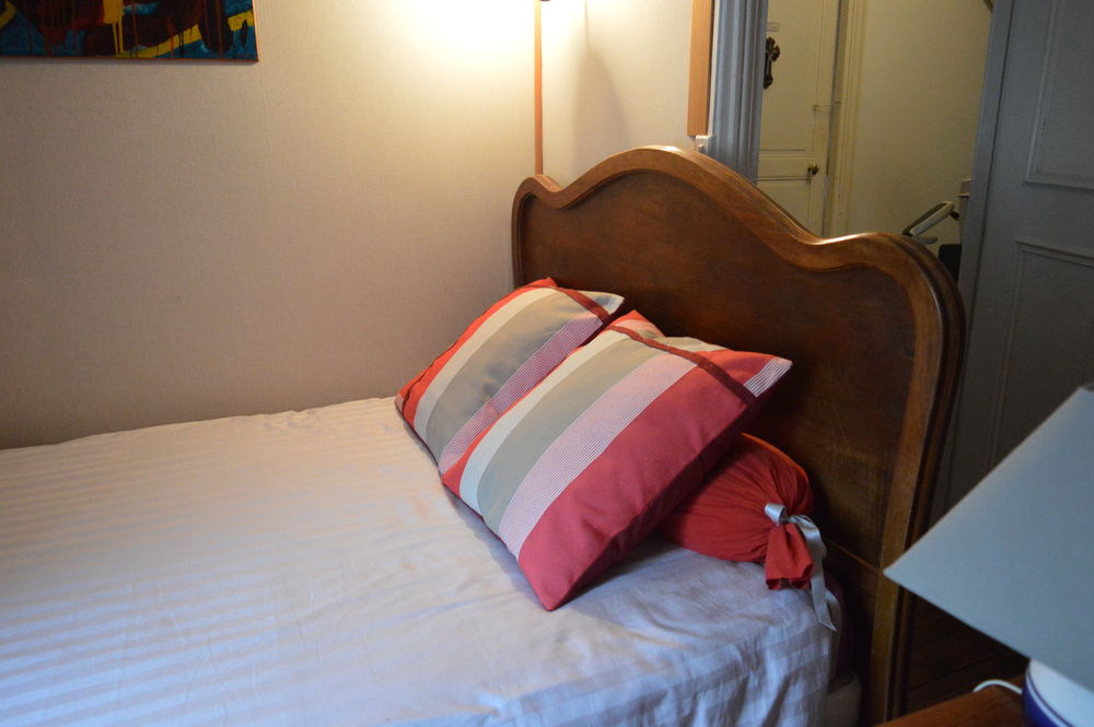 Lit Napl�on 130cms de large 0 Neuilly-Saint-Front (02)