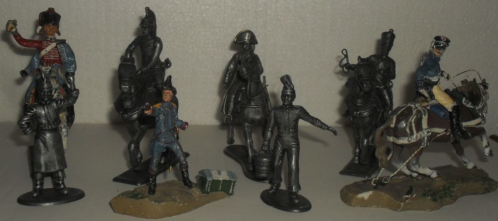 Napol�on � cheval + 7 Soldats de Plomb 1er Empire. 50 Montreuil (93)