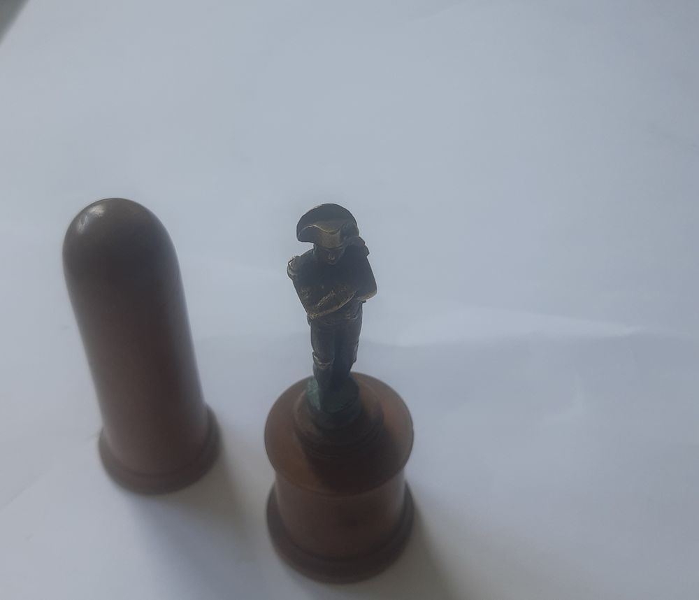 Napol�on petite figurine bronze 1200 La Ferri�re (38)