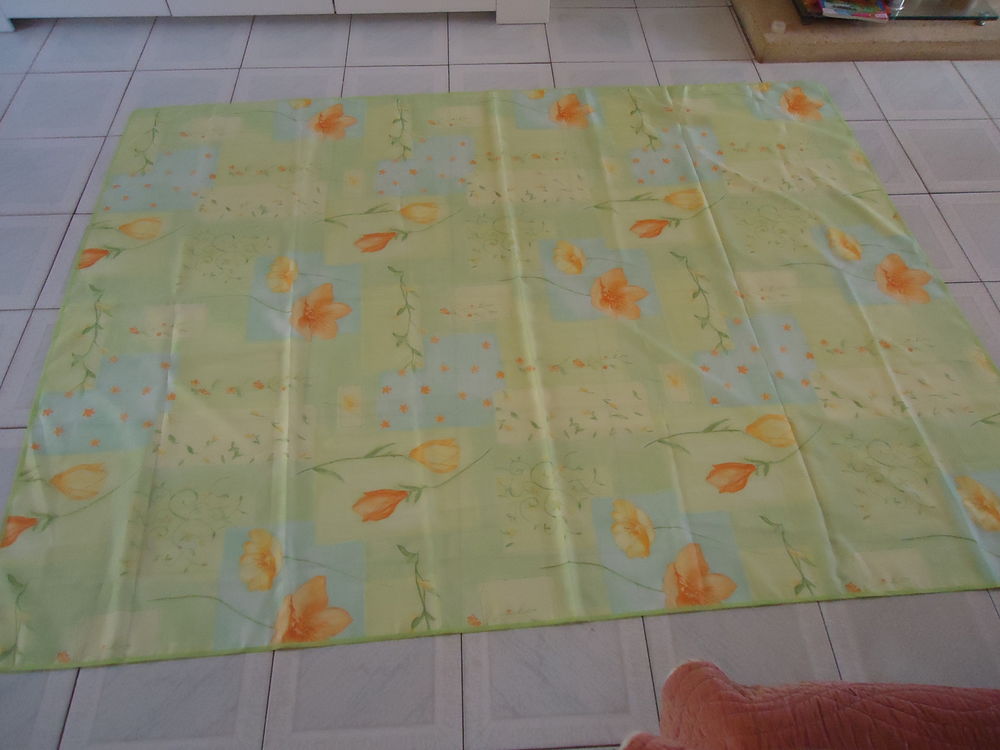 NAPPE JAUNE FLEURIE 4 Portiragnes (34)