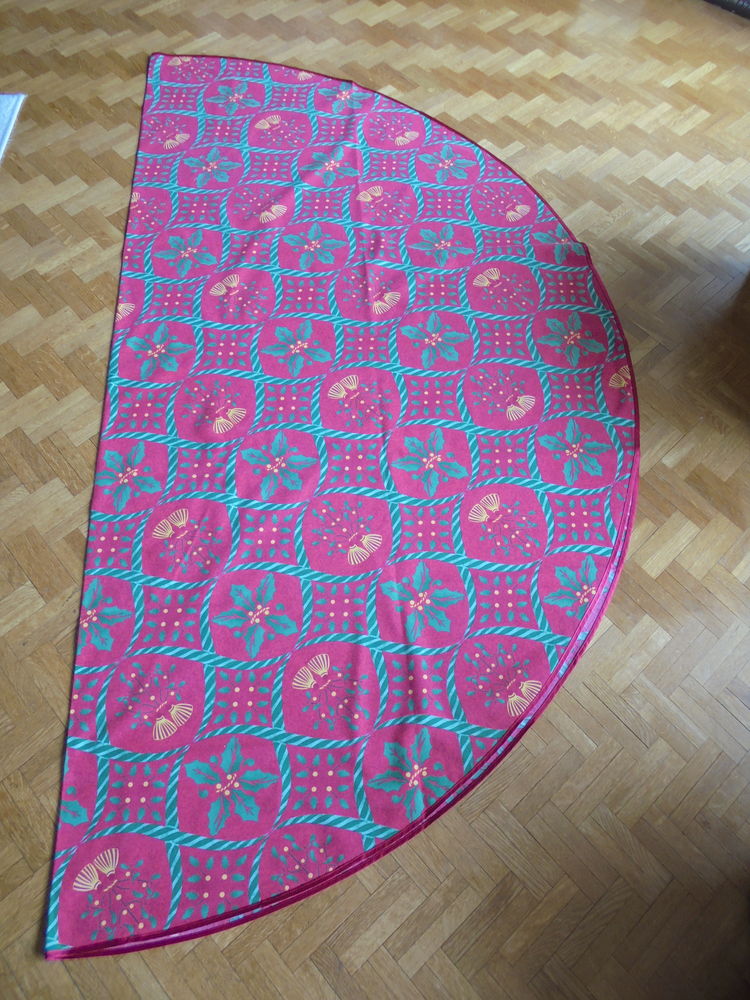 Nappe de No�l (36) 12 Tours (37)