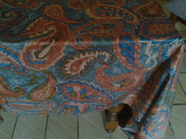 nappe polyester 140 x 95 cm 6 Marcq-en-Bar�ul (59)