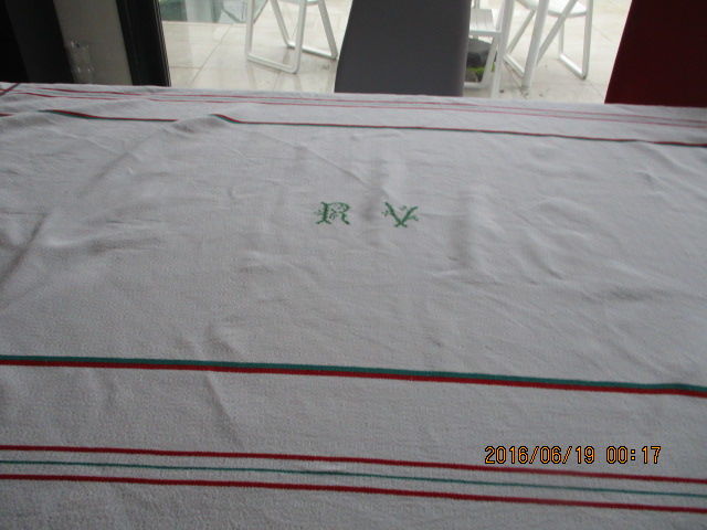 nappe et serviettes 30 Castres (81)