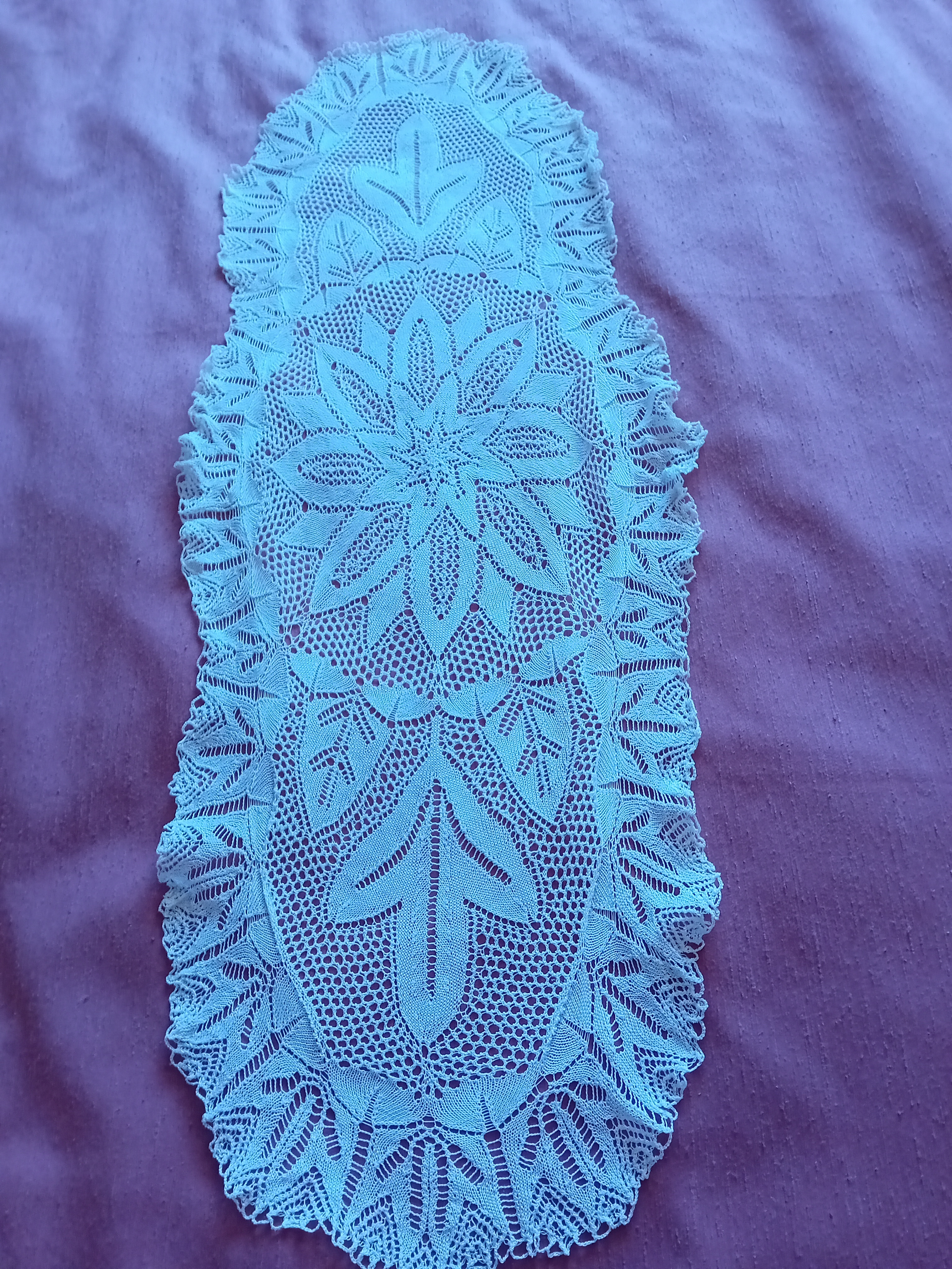 napperon en fil coton longueur 1m05 3 Neuville-sur-Sarthe (72)