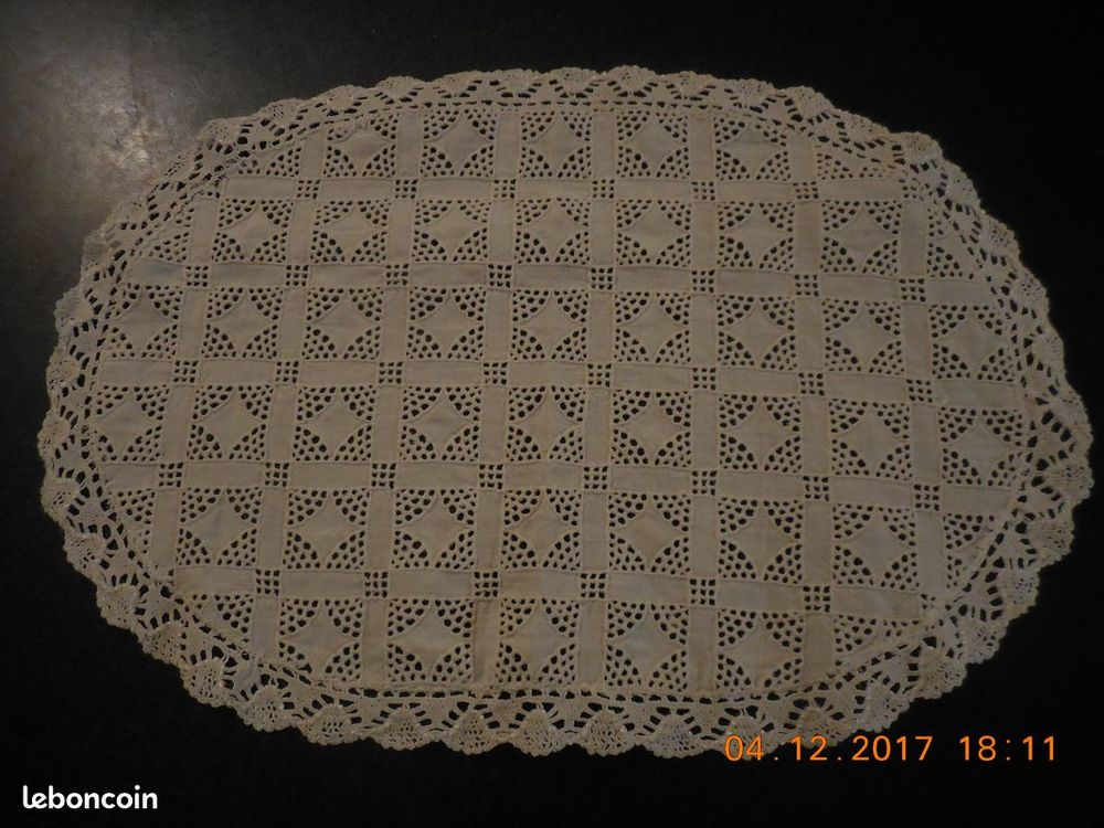 napperon vintage 15 S�te (34)