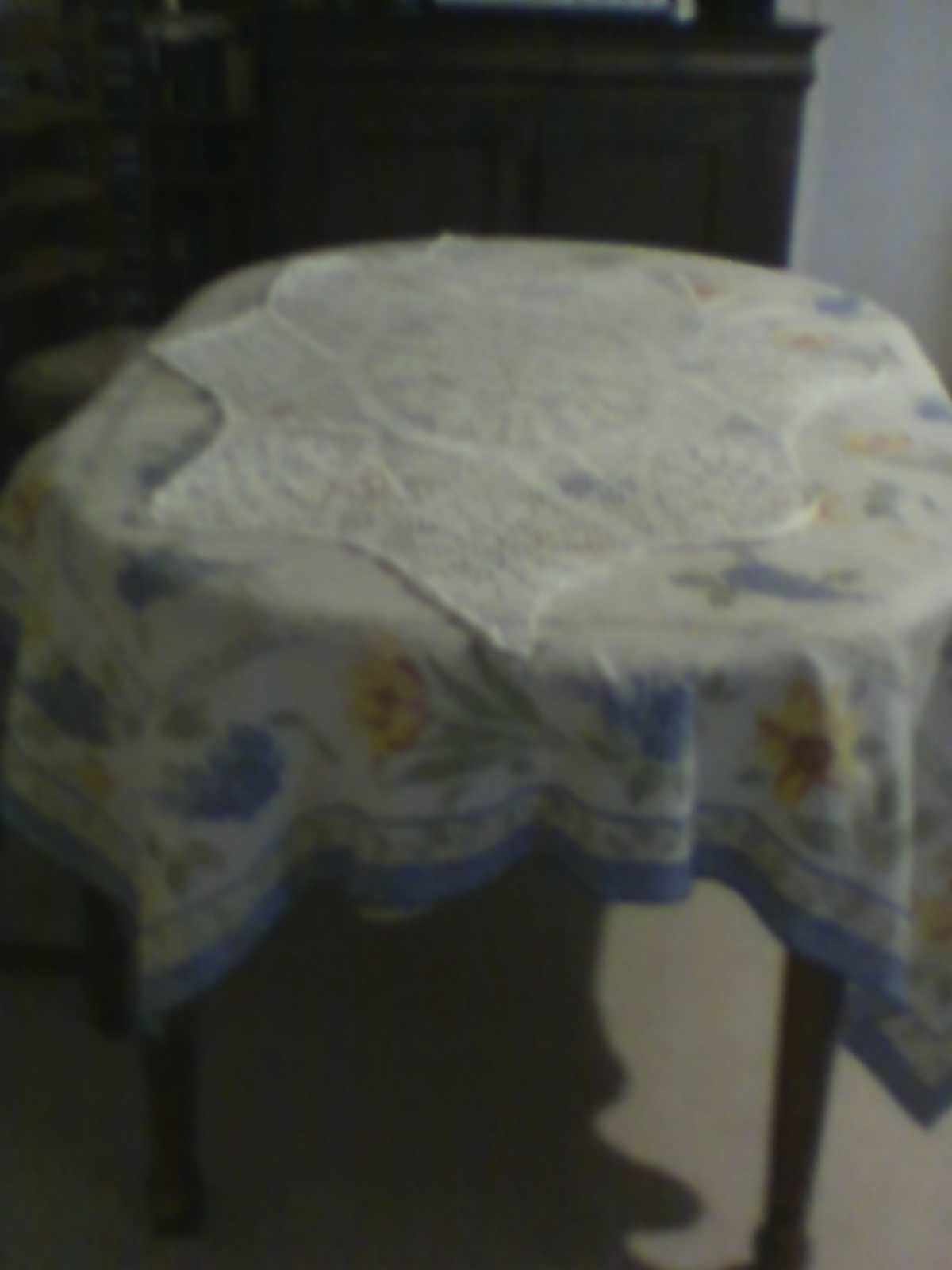 napperons au crochet 50 Boulogne-sur-Gesse (31)