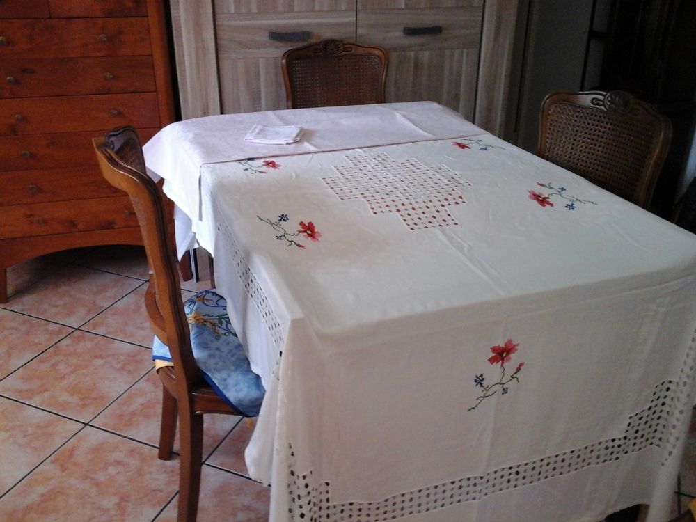 Nappes.coussin 30 Lamagist�re (82)