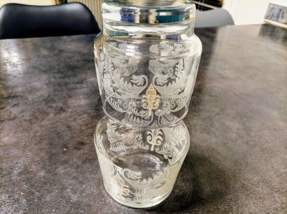 N�cessaire � eau pour la nuit 15 Saint-Amant-Tallende (63)