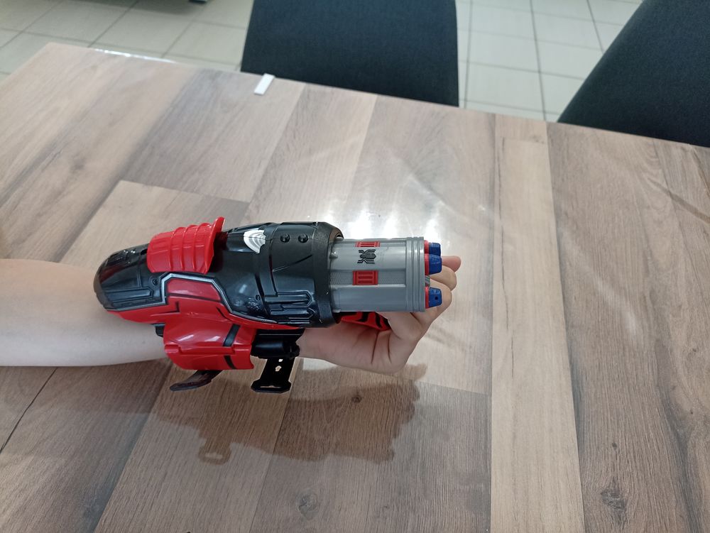 Nerf gant de Spider-Man 10 Caen (14)