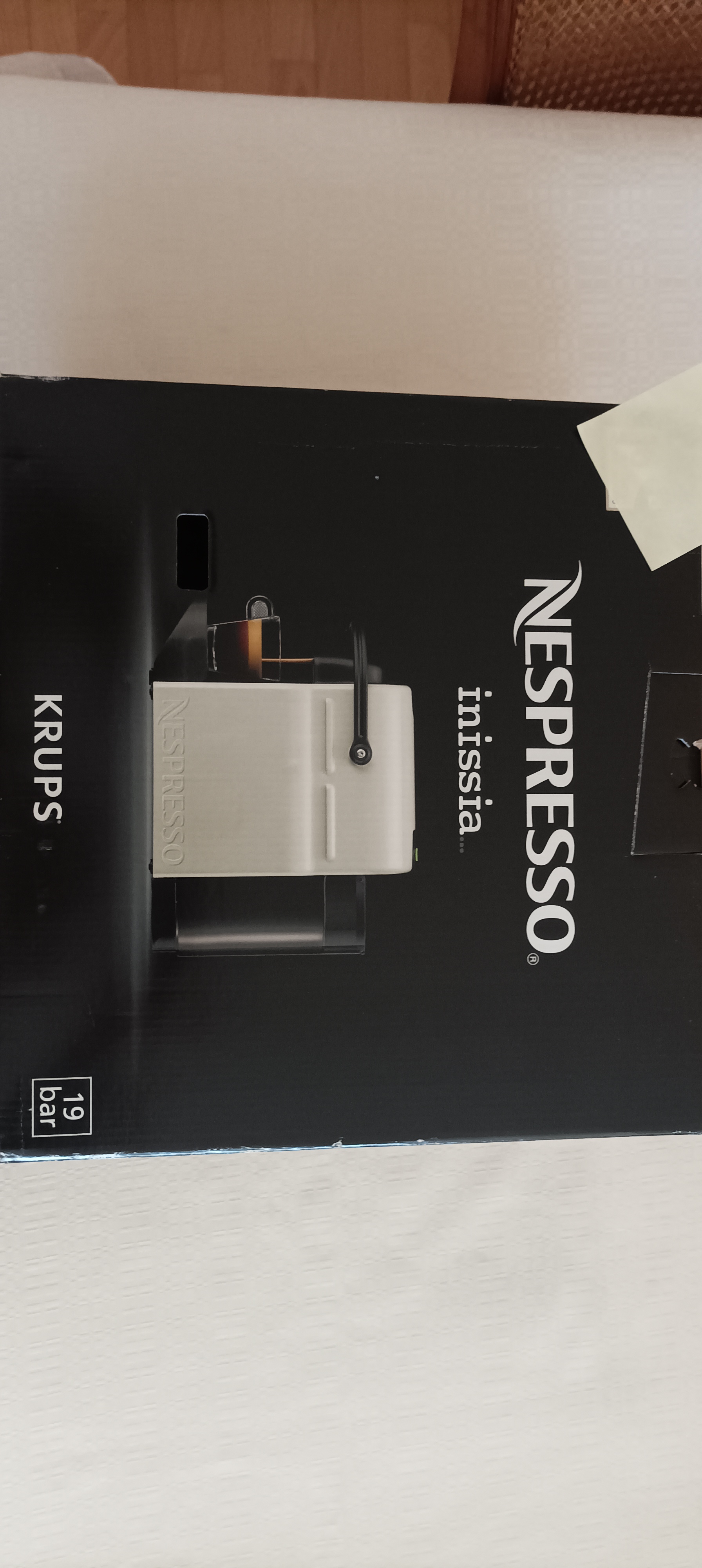 Nespresso Inissia rouge 55 Rennes (35)