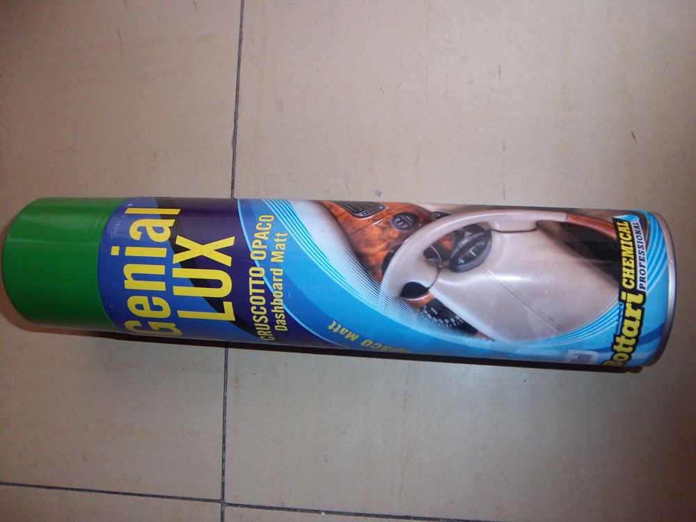 Nettoyant tableau de bord 4 Bossay-sur-Claise (37)