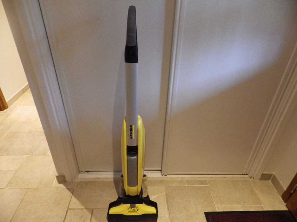 Nettoyeur de sols 0 Saint-Denis-de-Vaux (71)