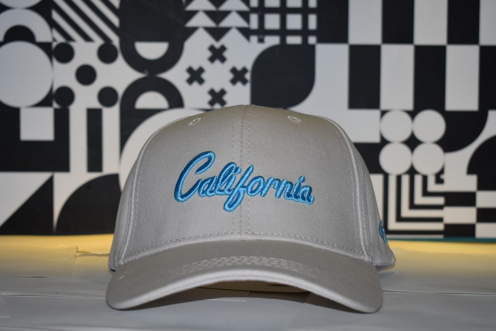 NEUF Casquette California 8 Paris 1 (75)