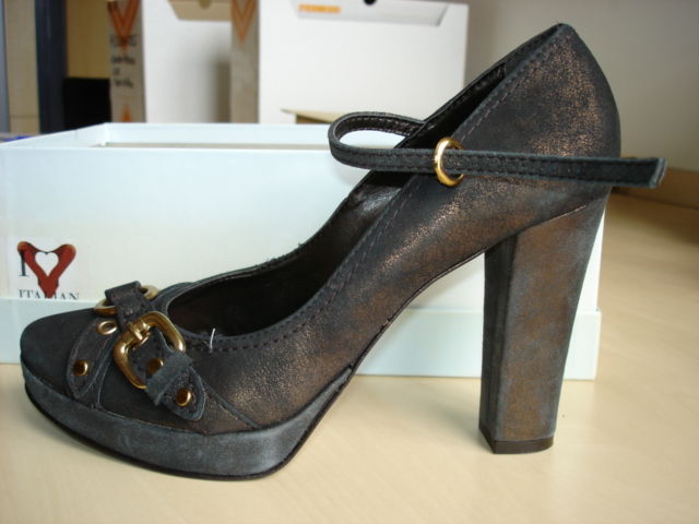 100% neuf- chaussures cuir femme marron taille 39 bata 25 Le Plessis-Tr�vise (94)