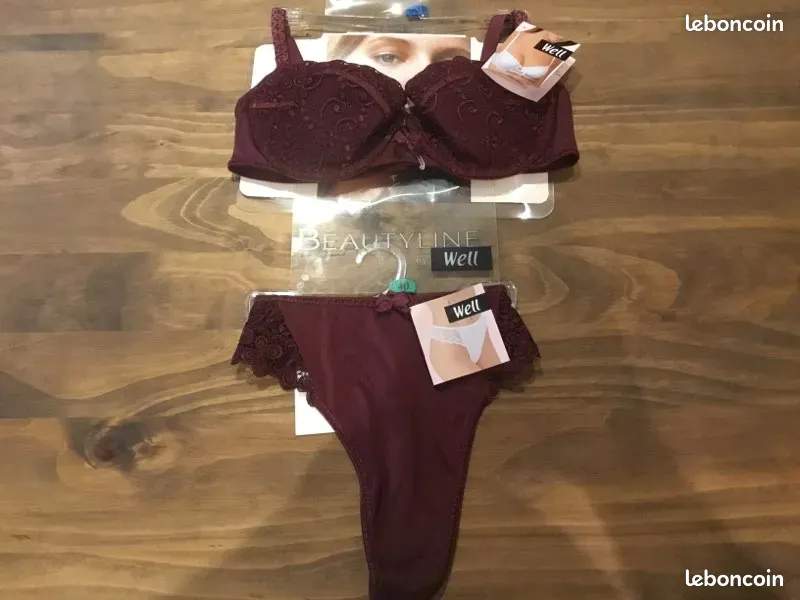 Neuf - Coordonn� lingerie marque Well couleur prune 15 Villefranche-de-Lauragais (31)