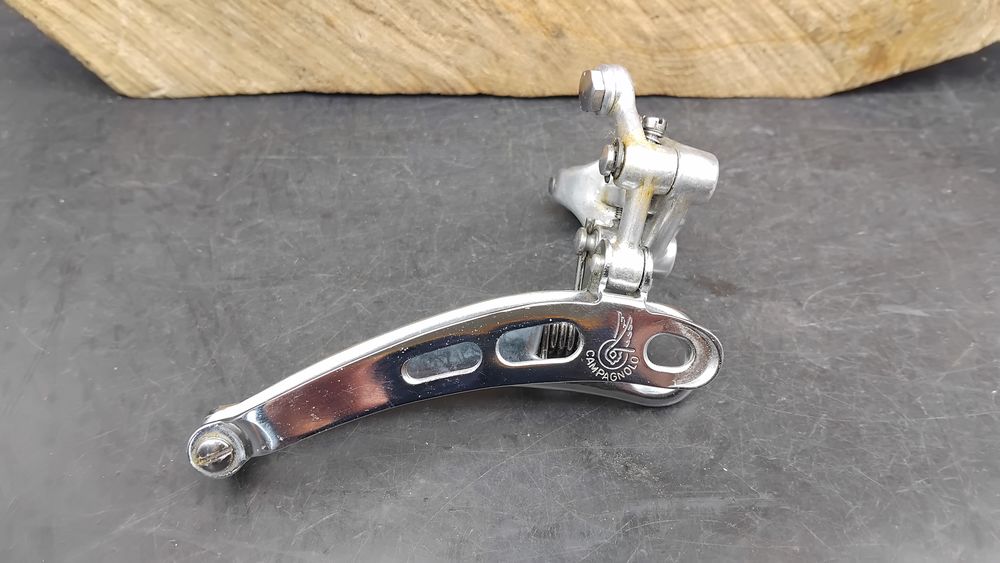 NEUF Derailleur campagnolo nuovo record  3 trous velo course 39 Saint-Privat-des-Vieux (30)