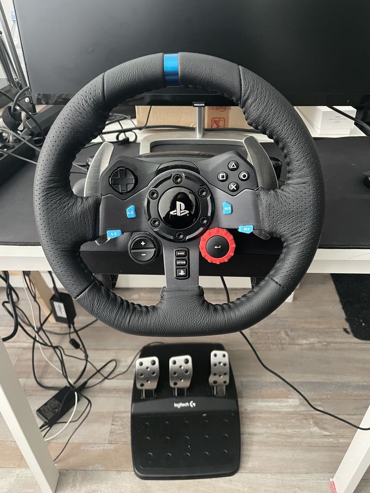 NEUF Logitech g29 volant 180 Agen (47)