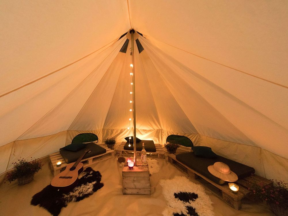 NEUF Tr�s grande tente tipi pour 10 personnes 320 Poitiers (86)