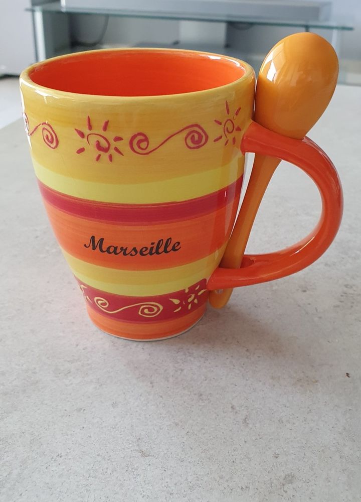 MUG: Neuf 7 Cannes (06)
