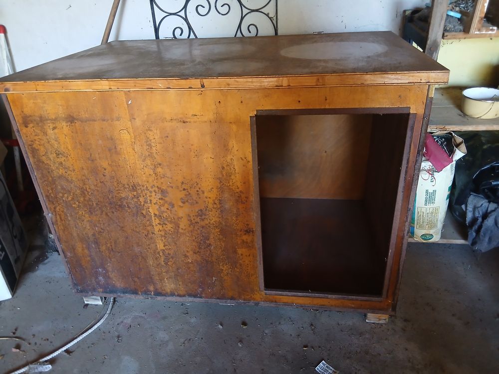 Niche pour grand chien en bois 35 Gu�thary (64)