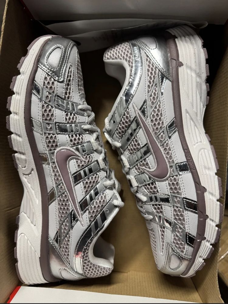 Nike P6000 platinium violet taille  43 65 L'Ha�-les-Roses (94)