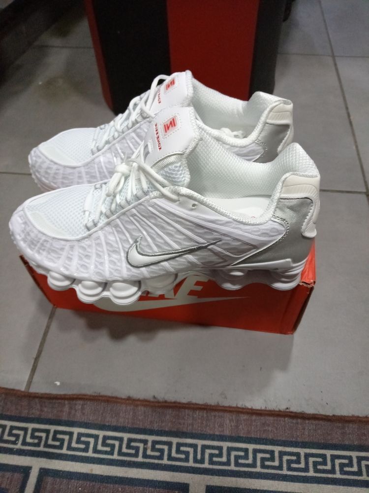 Nike shox store femme paris