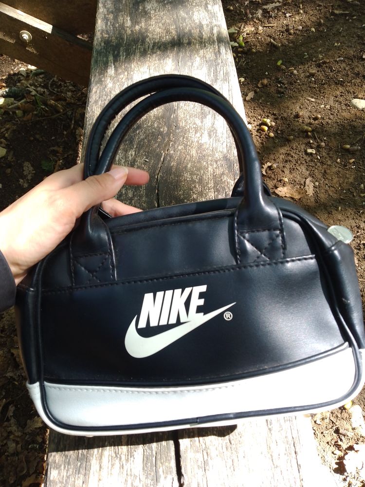 Sac nike 40 Niort (79)