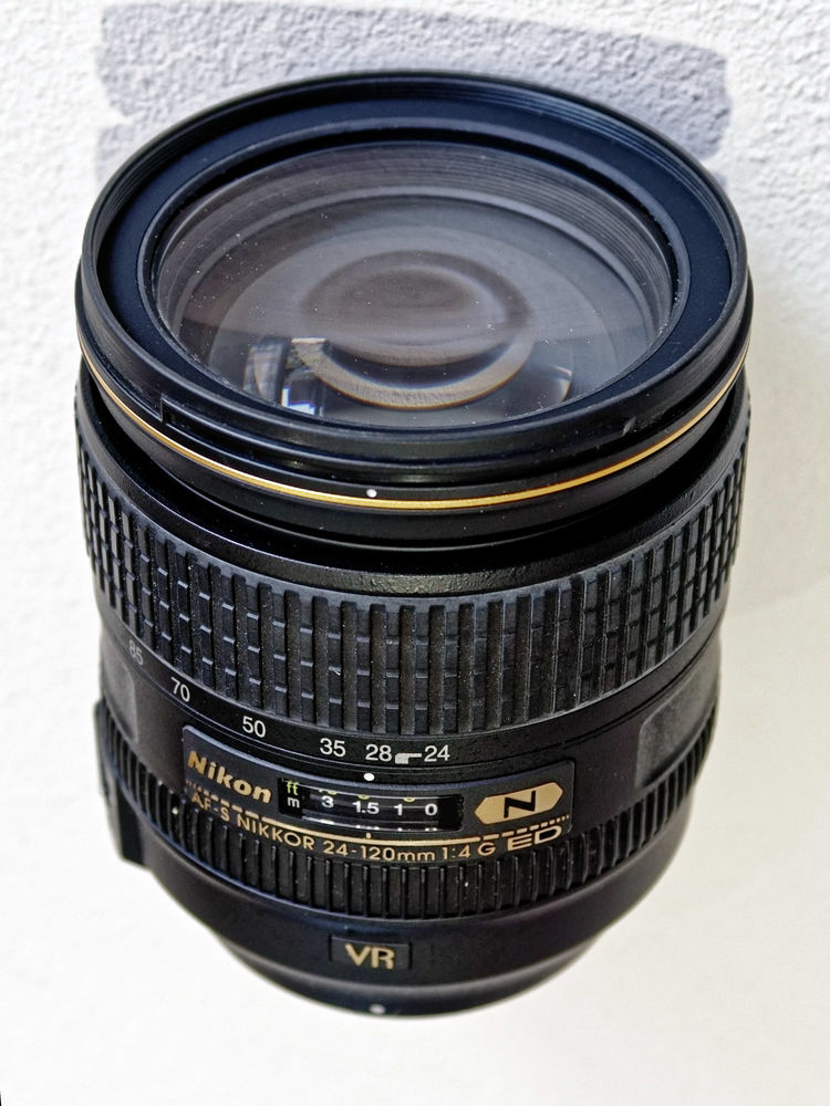 Nikkor  AF-S  24-120 F4 445 Malemort-sur-Corr�ze (19)