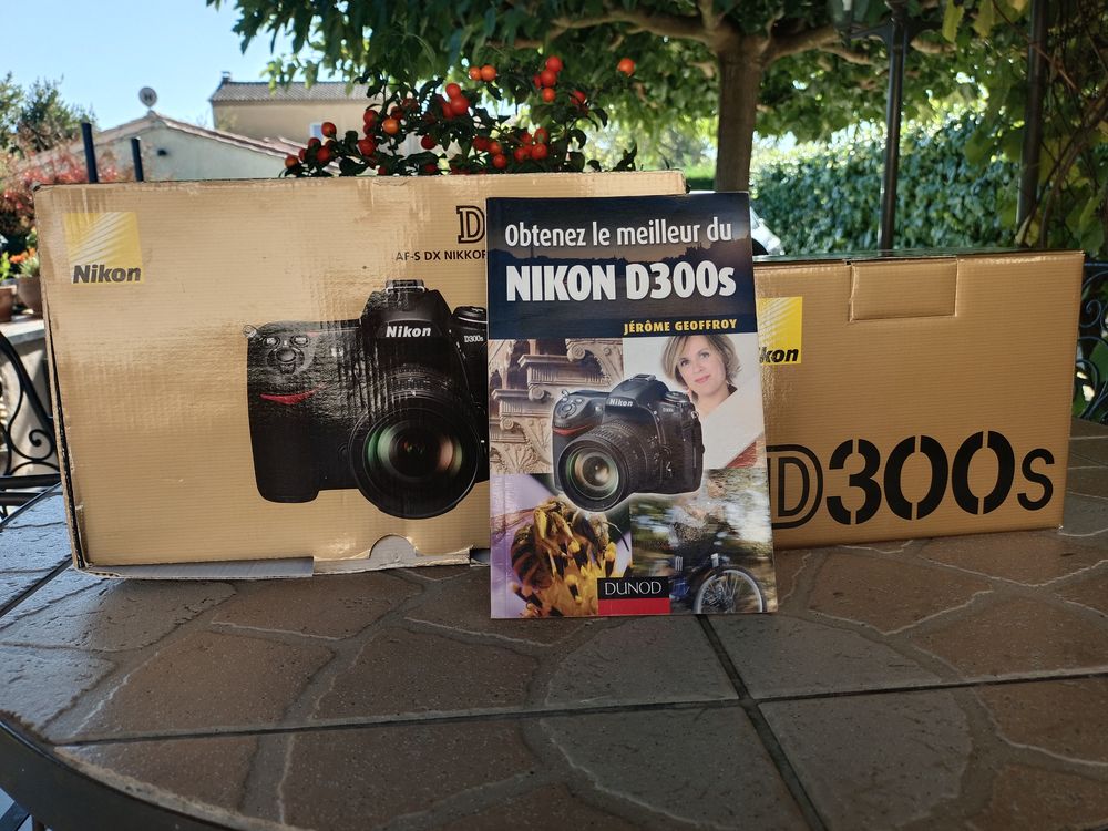 NIKON D300S + Nikon 16x85mm 500 Orange (84)