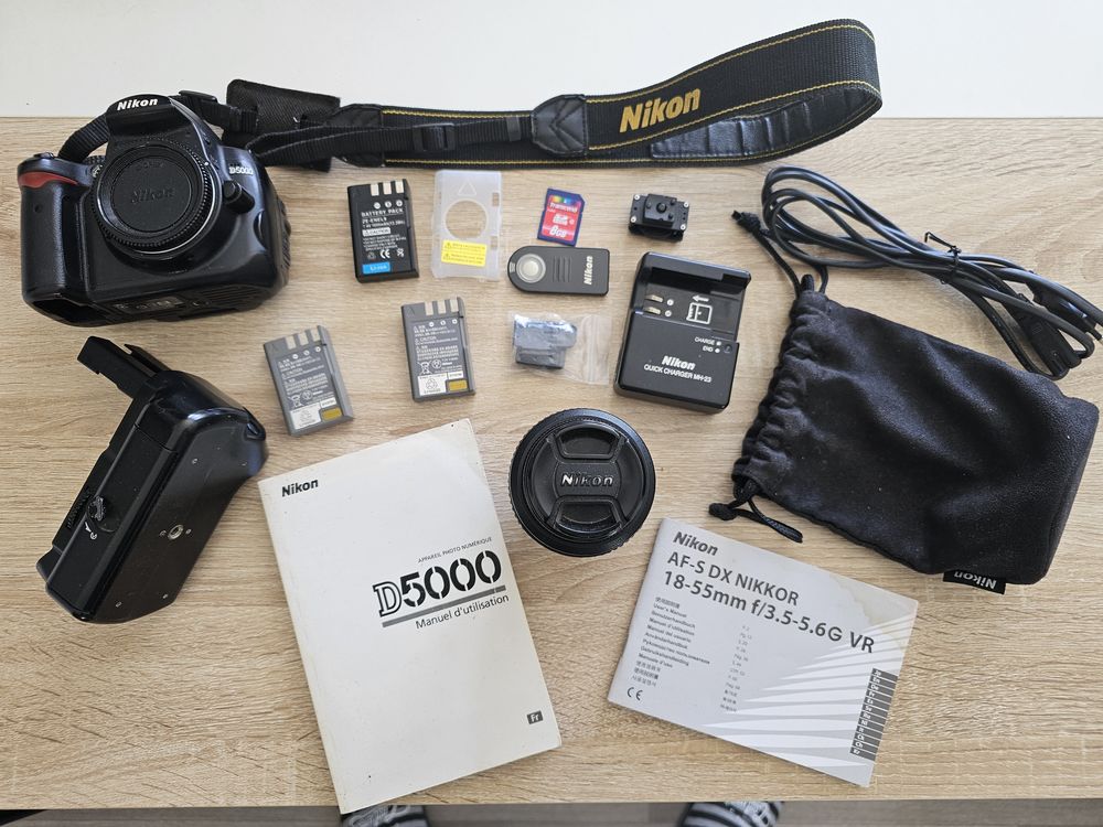 Nikon D5000  avec accessoires 350 Moffans-et-Vacheresse (70)