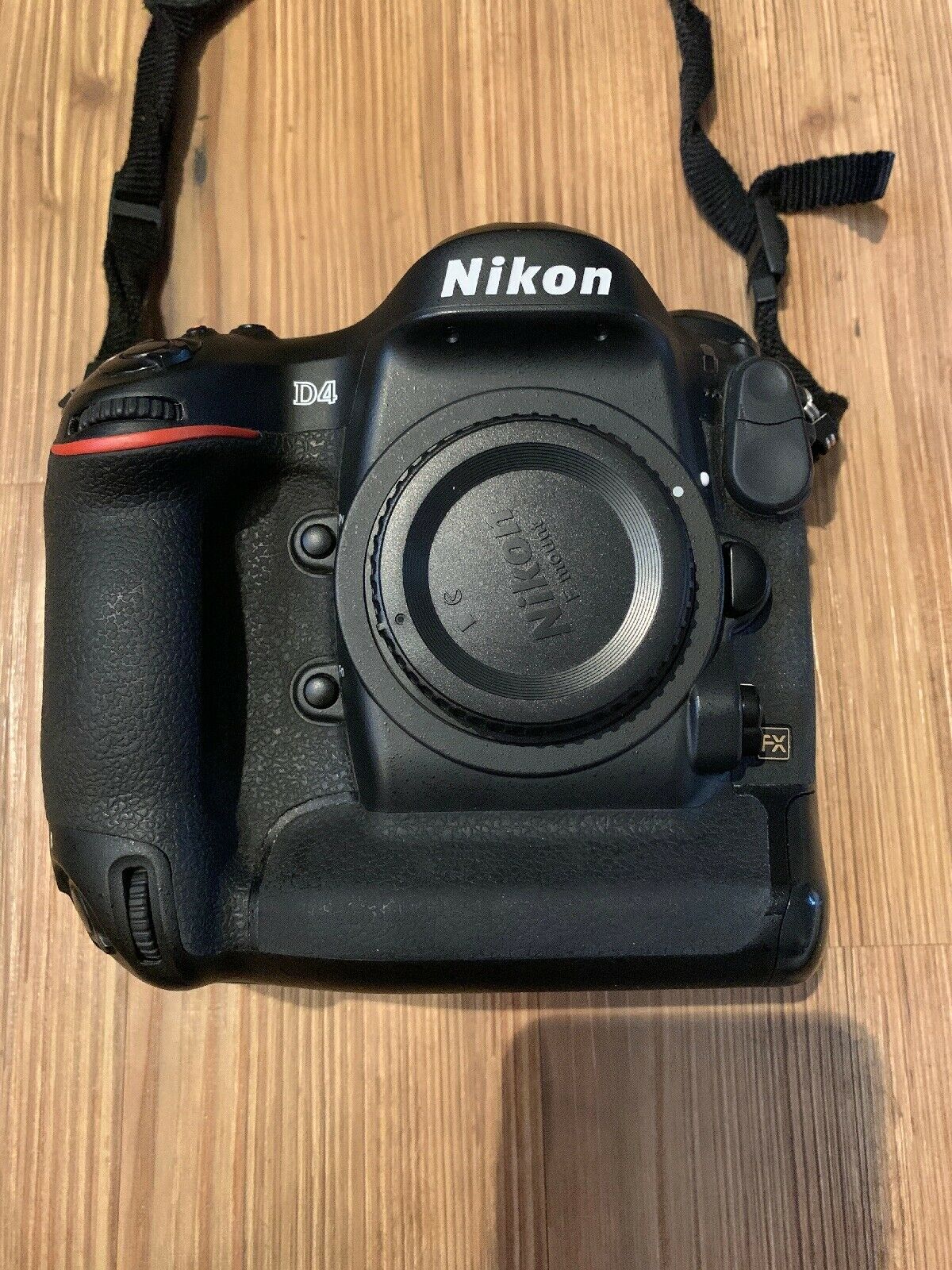 Nikon D4 Digital SLR 850 Perpignan (66)