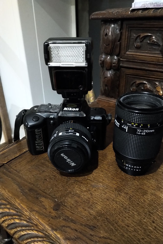 Nikon 2 objectifs 1 flash pour F-401s 160 Saint-Hippolyte (17)