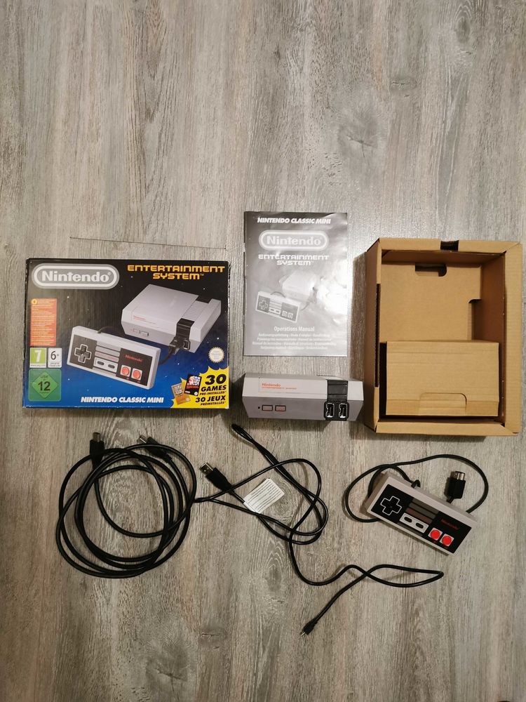 Nintendo Nes Classic Mini 30 jeux d'origine soit 170 jeux au total 110 Valenciennes (59)